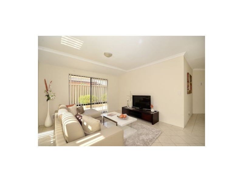 2/134 Manning Road, Manning WA 6152