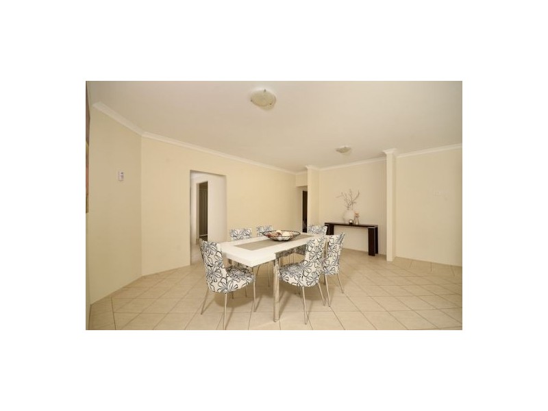 2/134 Manning Road, Manning WA 6152