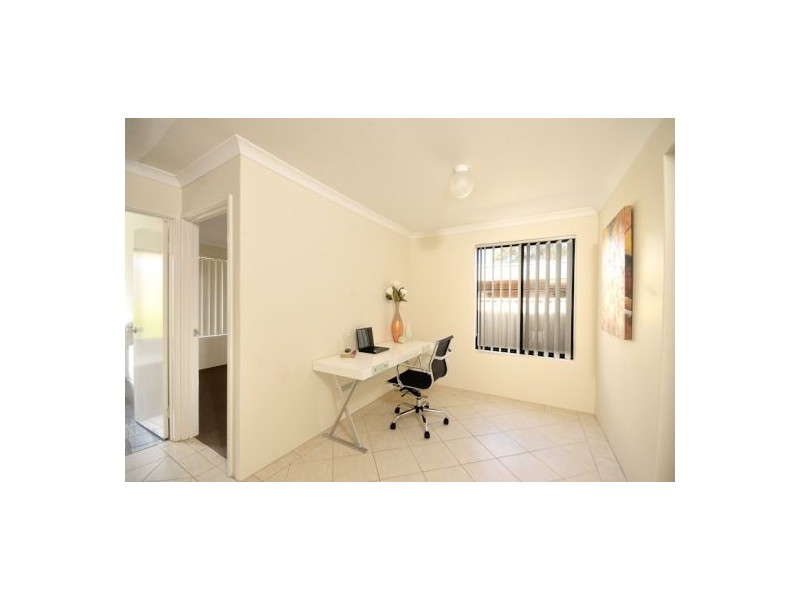 2/134 Manning Road, Manning WA 6152