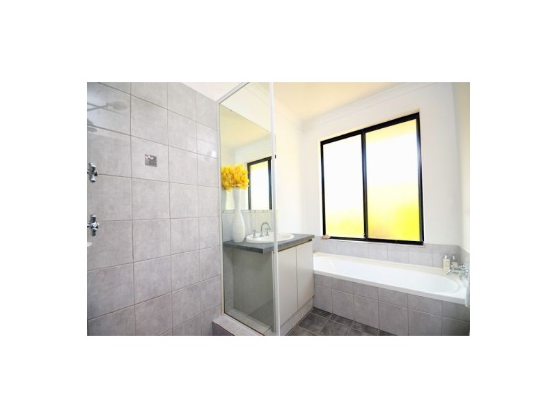 2/134 Manning Road, Manning WA 6152