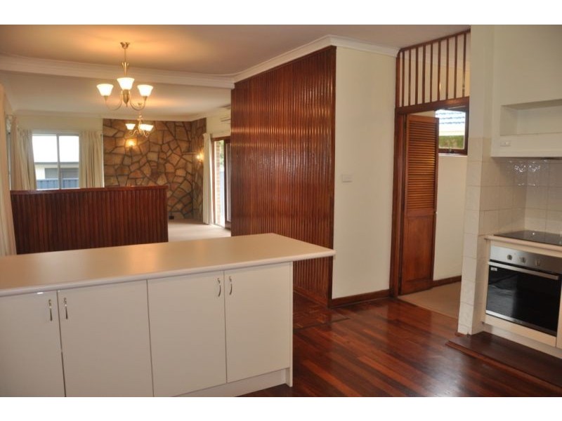4 Success Crescent, Salter Point WA 6152
