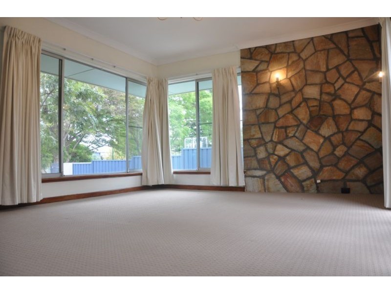 4 Success Crescent, Salter Point WA 6152
