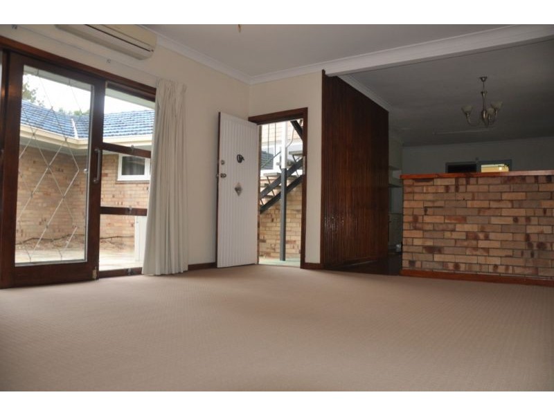 4 Success Crescent, Salter Point WA 6152