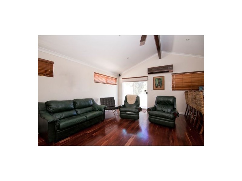 14 Marsh Avenue, Manning WA 6152