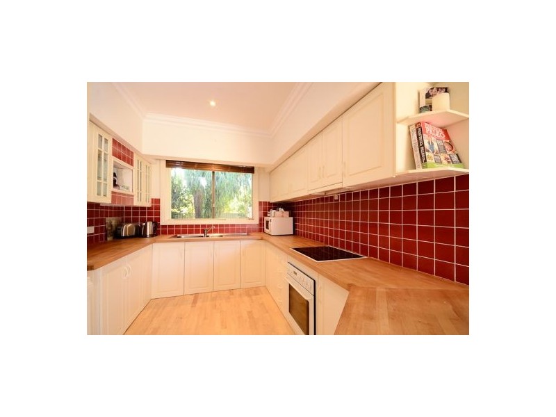 32 Pinetree Gully Road, Willetton WA 6155