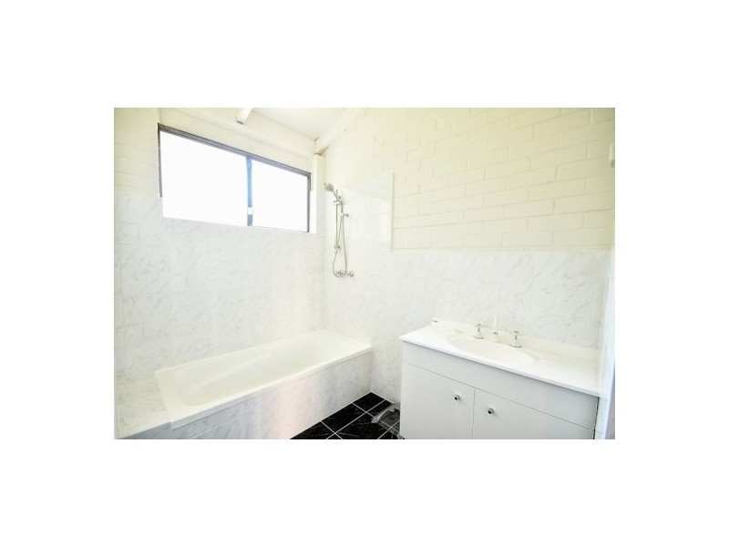 32 Pinetree Gully Road, Willetton WA 6155