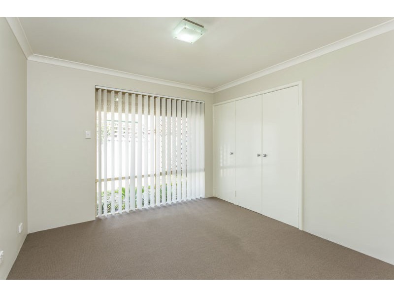 2/11 Goddard Street, Lathlain WA 6100
