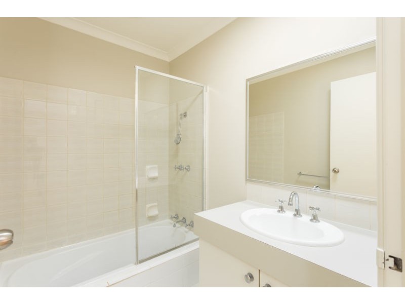 2/11 Goddard Street, Lathlain WA 6100