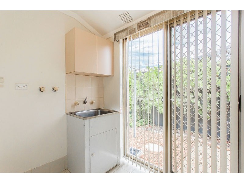 1/7 Mcdougall Street, Como WA 6152