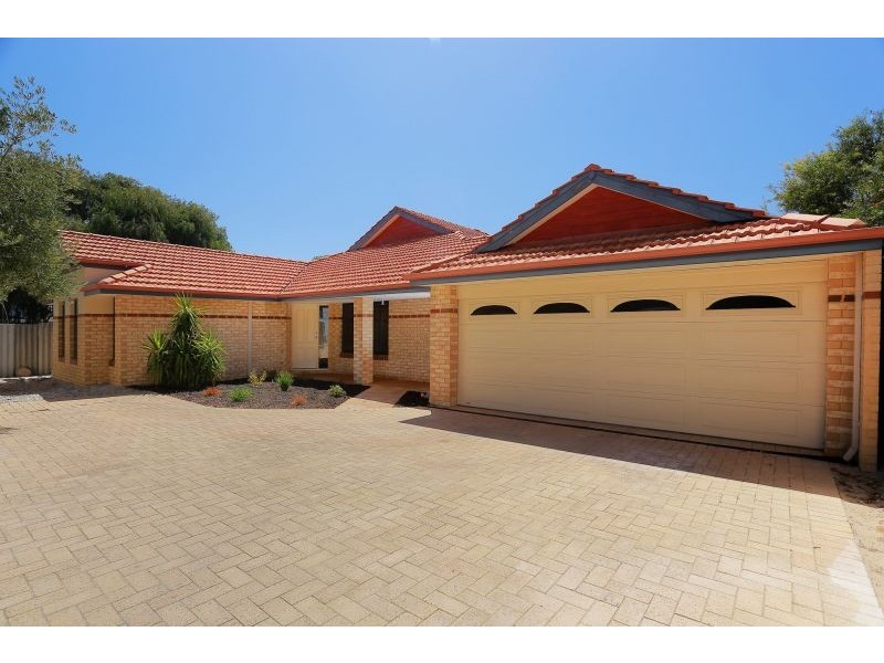 16a Carlisle Street, Shoalwater WA 6169