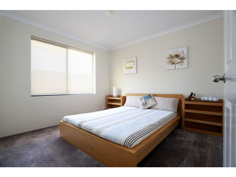 16a Carlisle Street, Shoalwater WA 6169