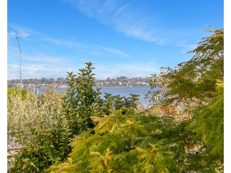 4/87 Mary Street, Como WA 6152