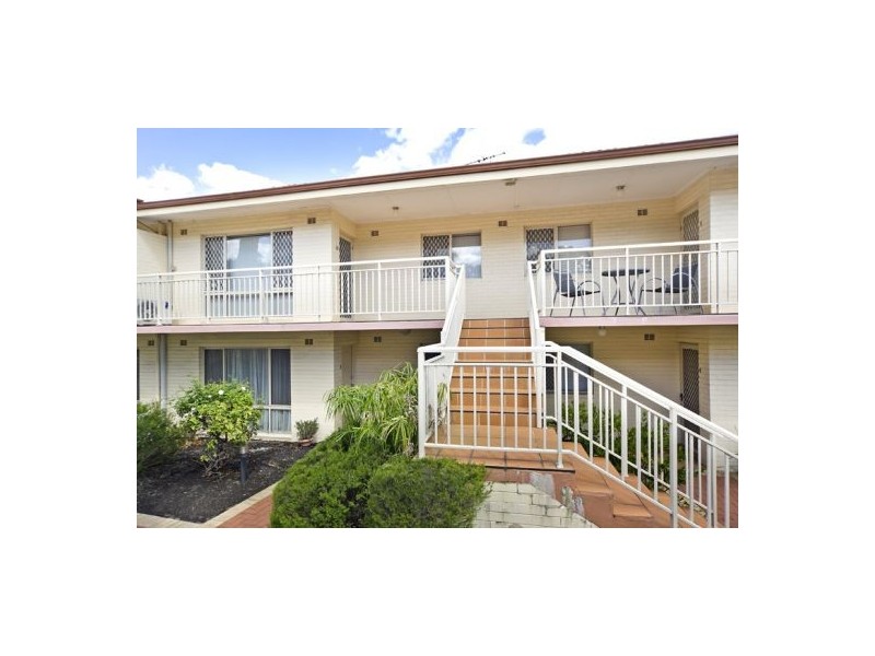 10/222 Labouchere Road, Como WA 6152