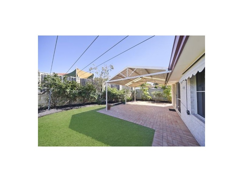 15 Baldwin Street, Como WA 6152