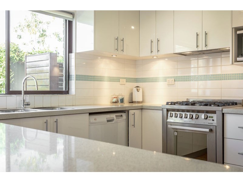 7/3 Lawrence Street, Como WA 6152