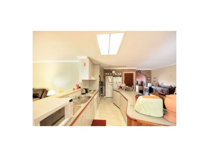 4 Turret Road, Willetton WA 6155