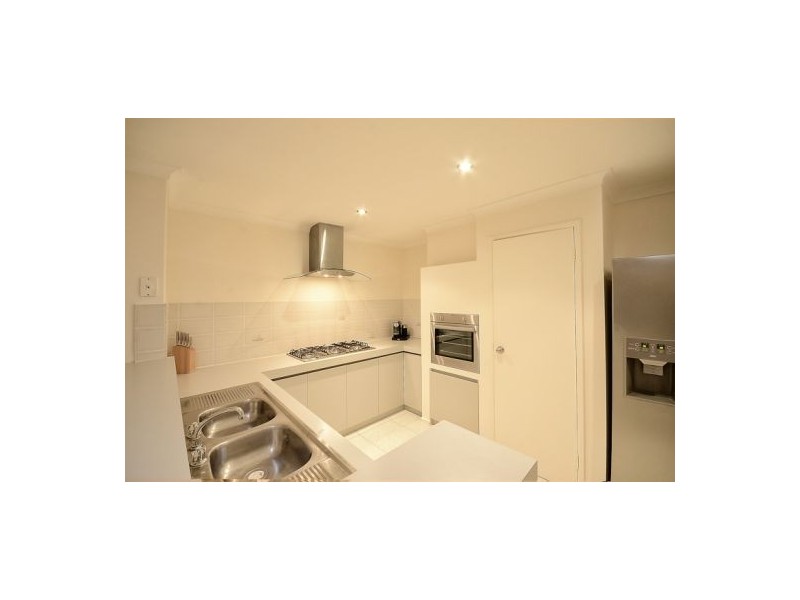 25 Galaxy Way, Carlisle WA 6101