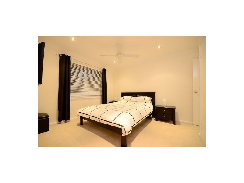 25 Galaxy Way, Carlisle WA 6101