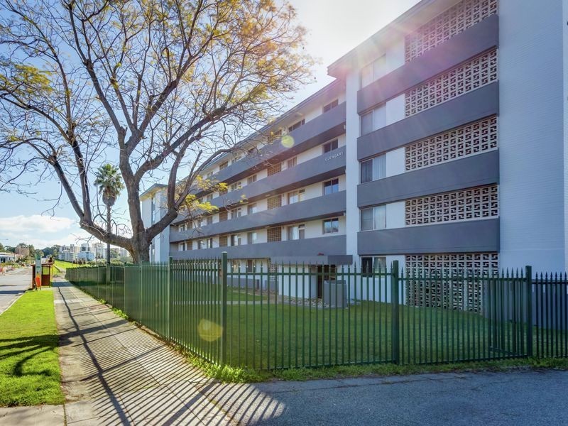 9/240 Mill Point Rd, South Perth WA 6151