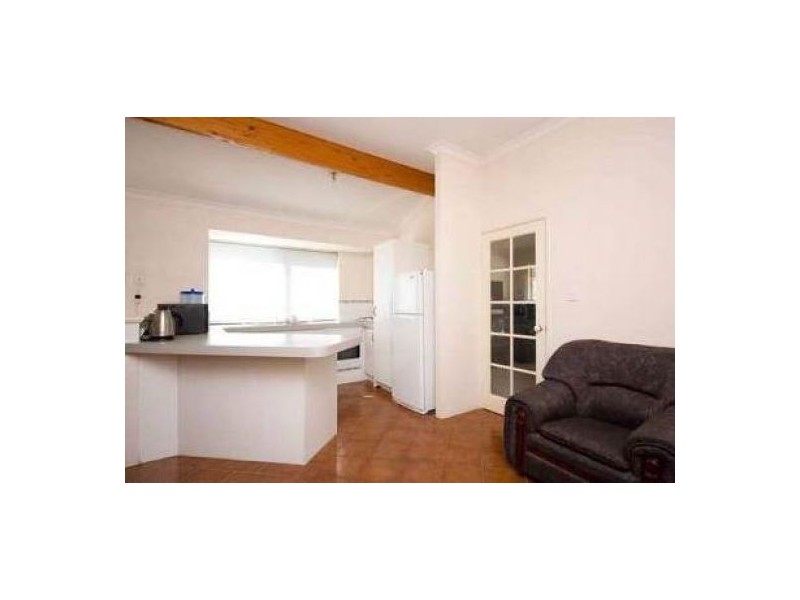 158 Gladstone Rd, Rivervale WA 6103