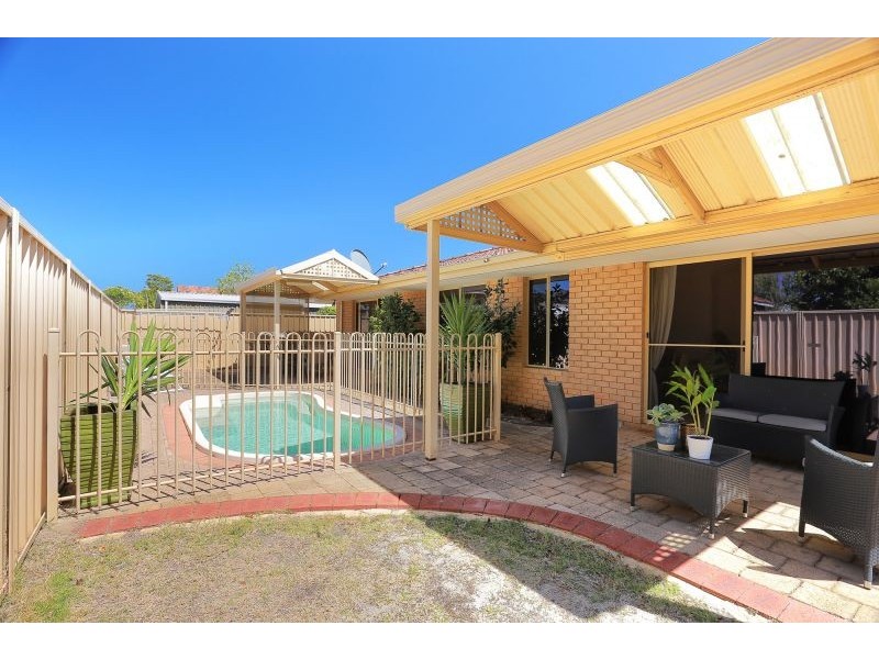 11a Cale Street, Como WA 6152