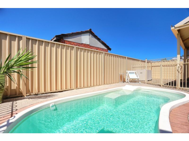 11a Cale Street, Como WA 6152