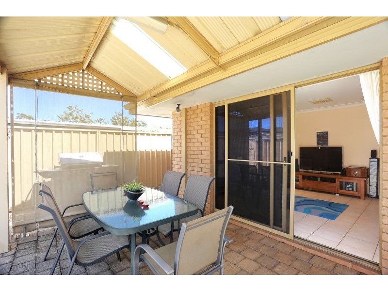 11a Cale Street, Como WA 6152