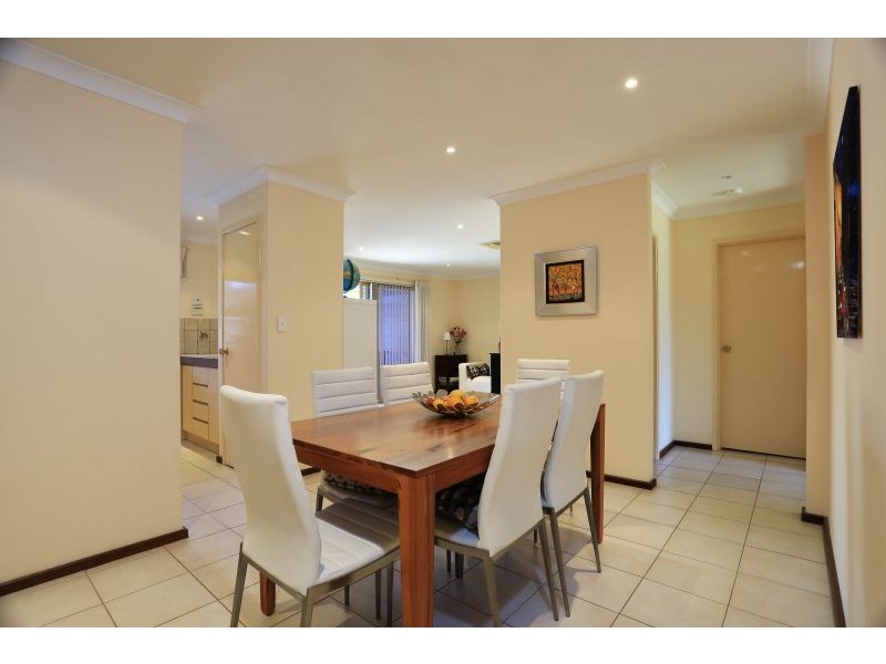 11a Cale Street, Como WA 6152