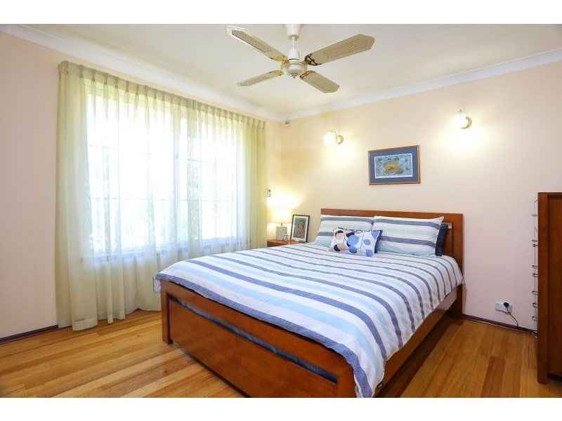 11a Cale Street, Como WA 6152