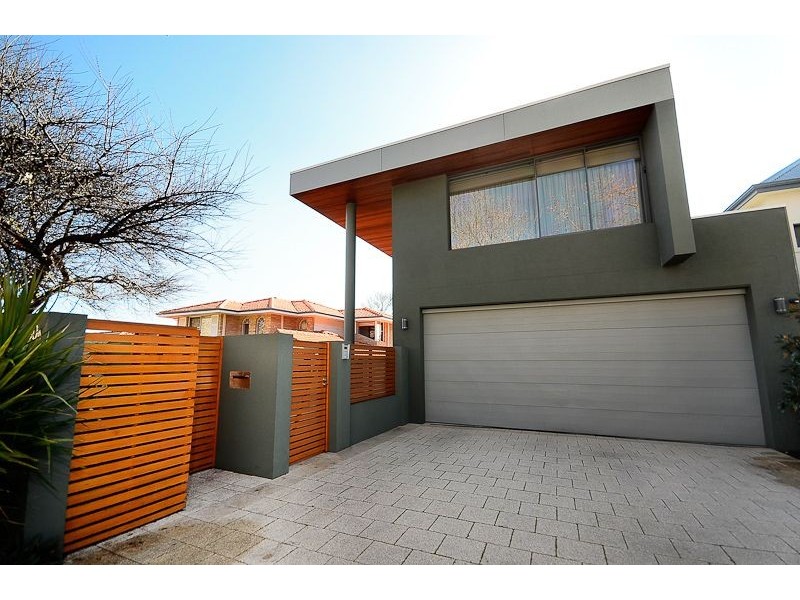 30a Tweeddale Road, Applecross WA 6153