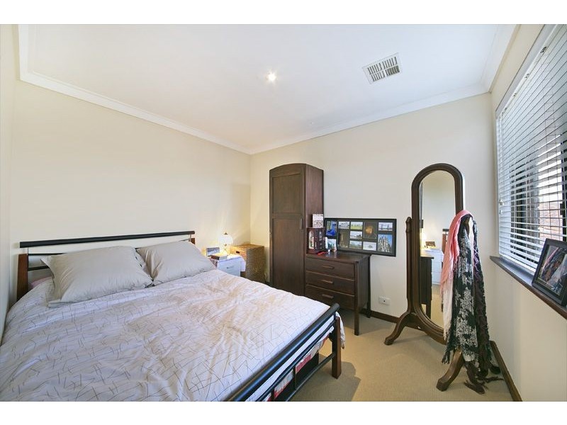 11/74 Comer Street, Como WA 6152