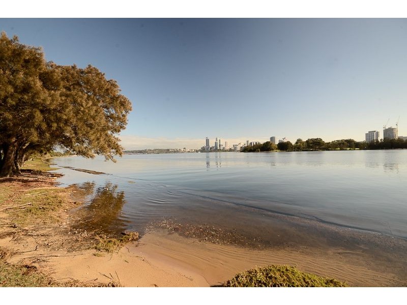 4/348 Mill Point Road, South Perth WA 6151