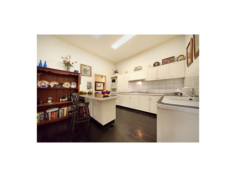 145 South Terrace, Como WA 6152