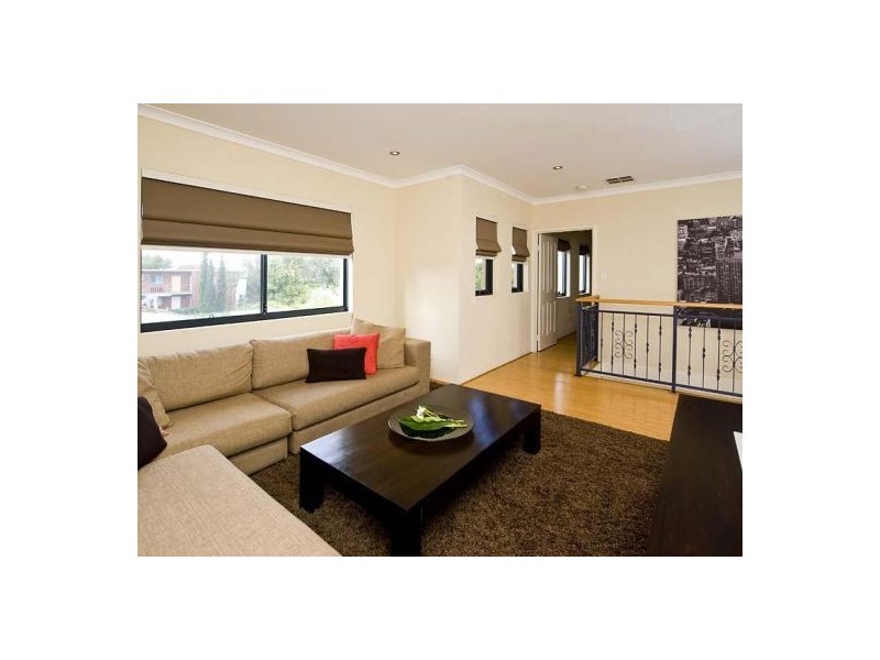 4 Kamman Lane, Mosman Park WA 6012