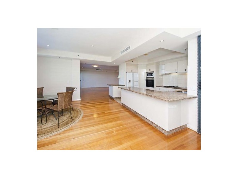 1/10 Kings Park Avenue, Crawley WA 6009