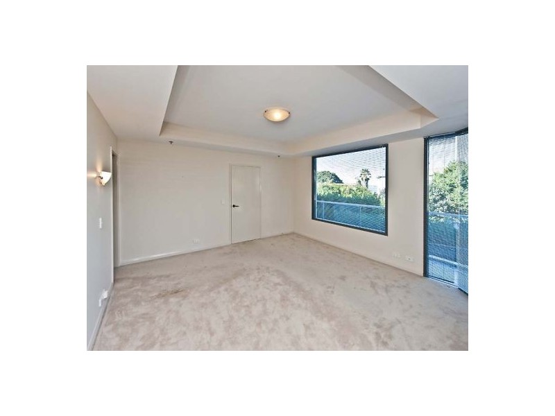 1/10 Kings Park Avenue, Crawley WA 6009