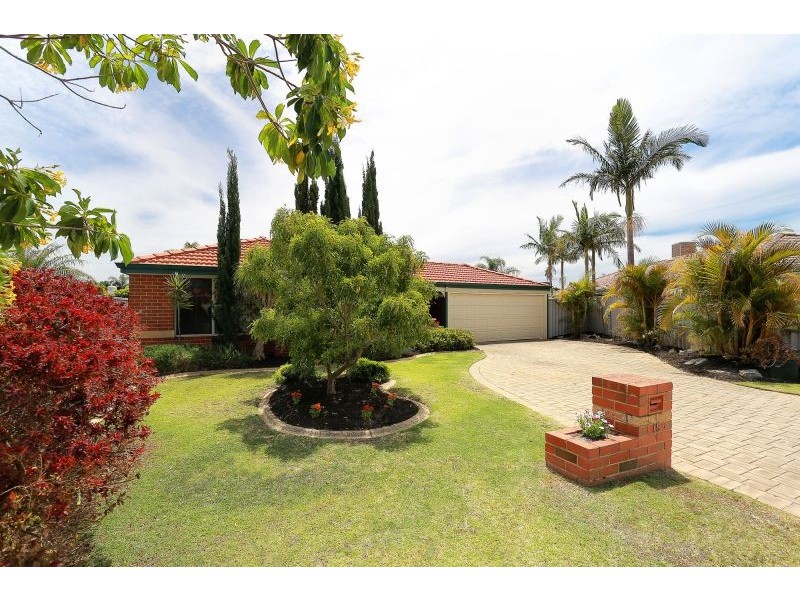 15 Kunzite Court, Forrestfield WA 6058