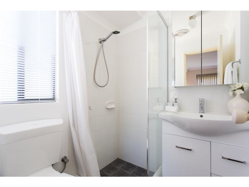 5 Ellesmere Circuit, Success WA 6164