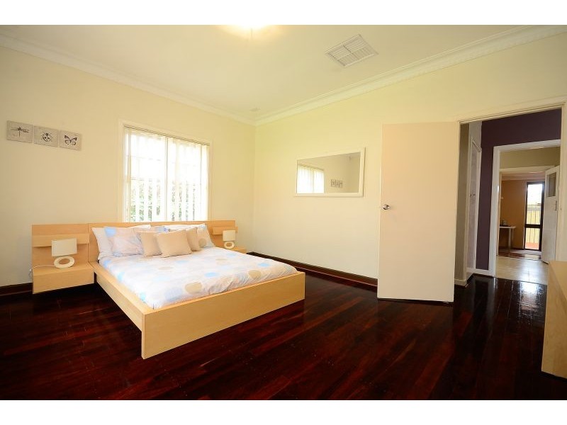 108 Thelma Street, Como WA 6152