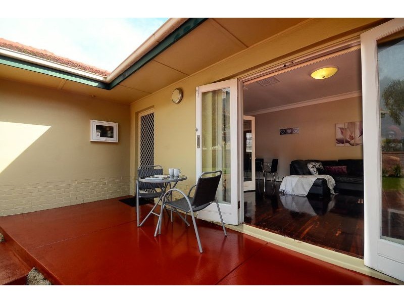 108 Thelma Street, Como WA 6152