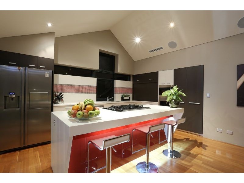 186 Wright Road, Harrisdale WA 6112