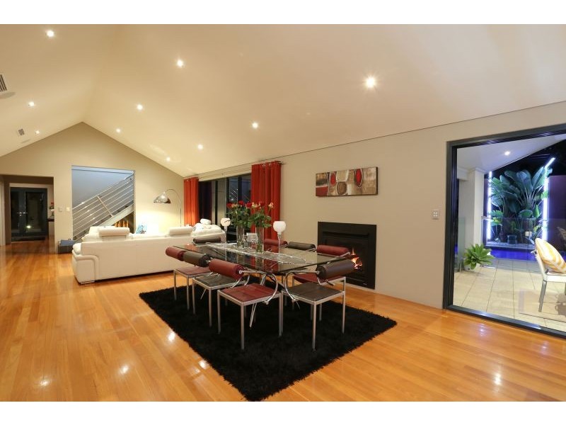 186 Wright Road, Harrisdale WA 6112