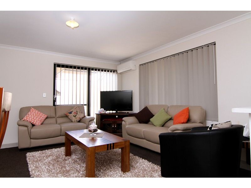 2/16 Isobel Street, Bentley WA 6102