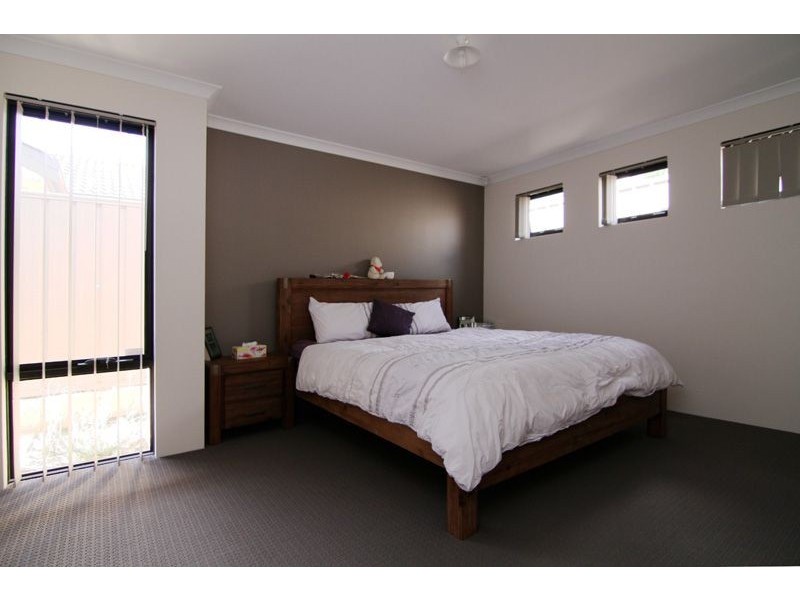 2/16 Isobel Street, Bentley WA 6102