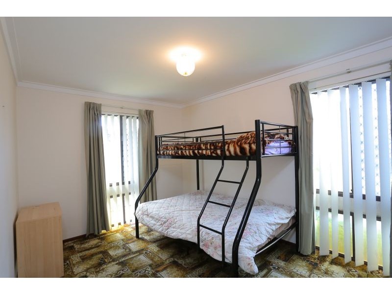 6 Yallambee Place, Karawara WA 6152