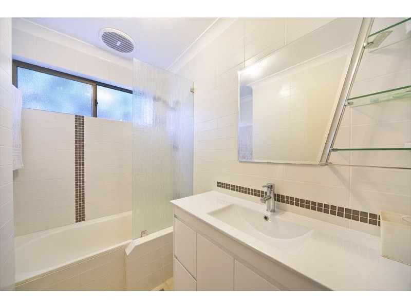 3/9 Eleanor Street, Como WA 6152