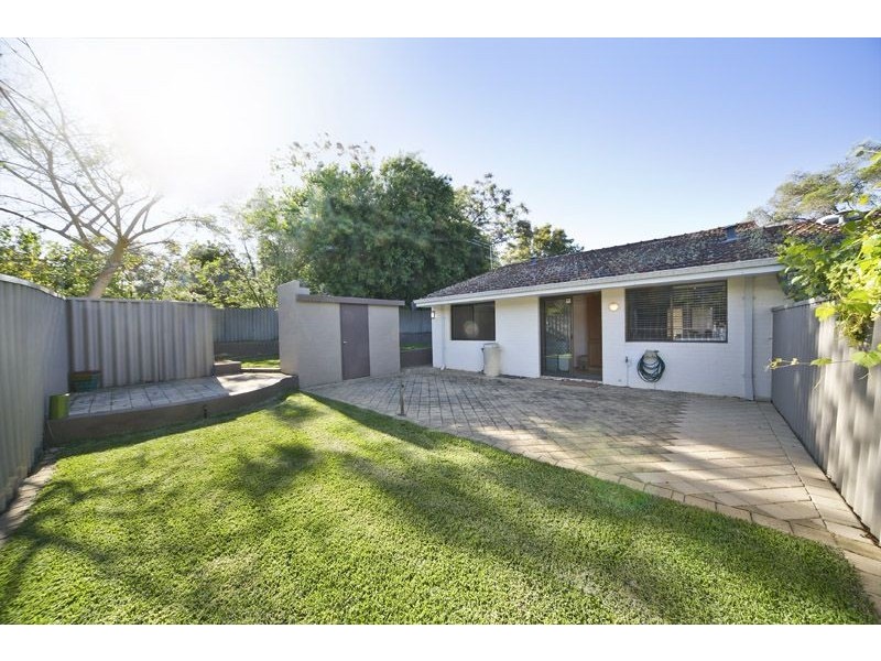 3/9 Eleanor Street, Como WA 6152