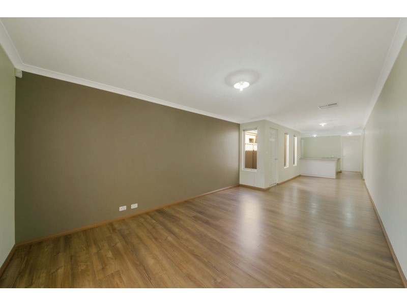 37b Dotterel Way, East Cannington WA 6107