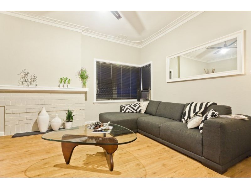 44a Cale Street, Como WA 6152