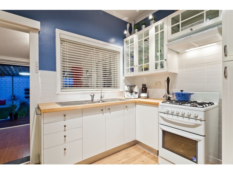 44a Cale Street, Como WA 6152